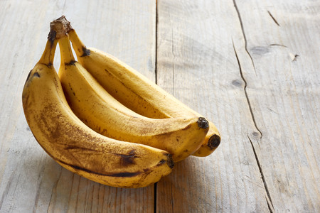 COME FRUTAS VIVIENDO CON DIABETES
